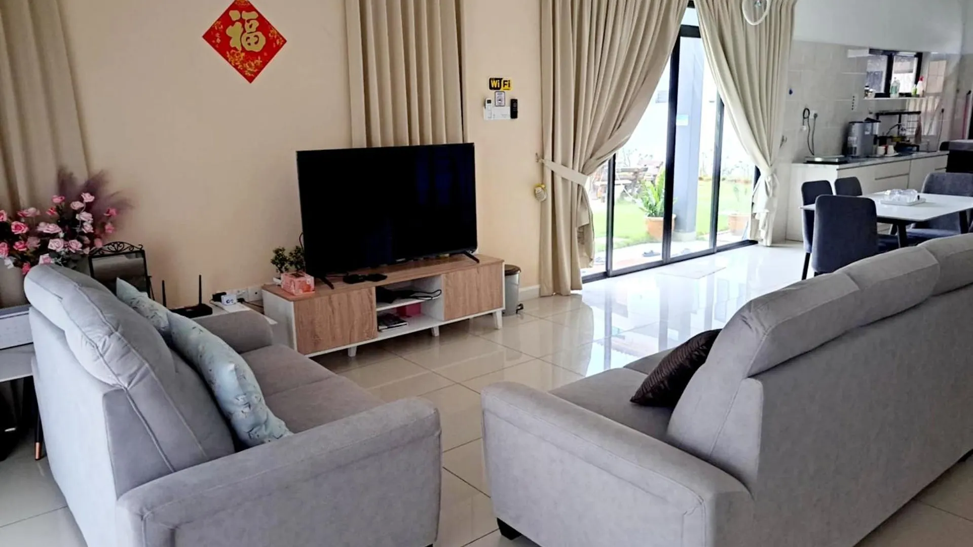 E&H Homestay Corner Lot Bandar Dato Onn Johor Bahru